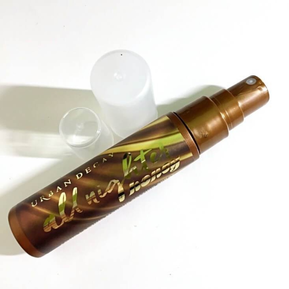 BNIB- Urban Decay HONEY 🍯 All-Nighter Setting Spray (Travel Size)